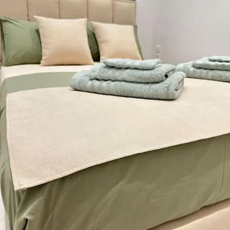 A Modern By The Sea Apartment Xylokastro
